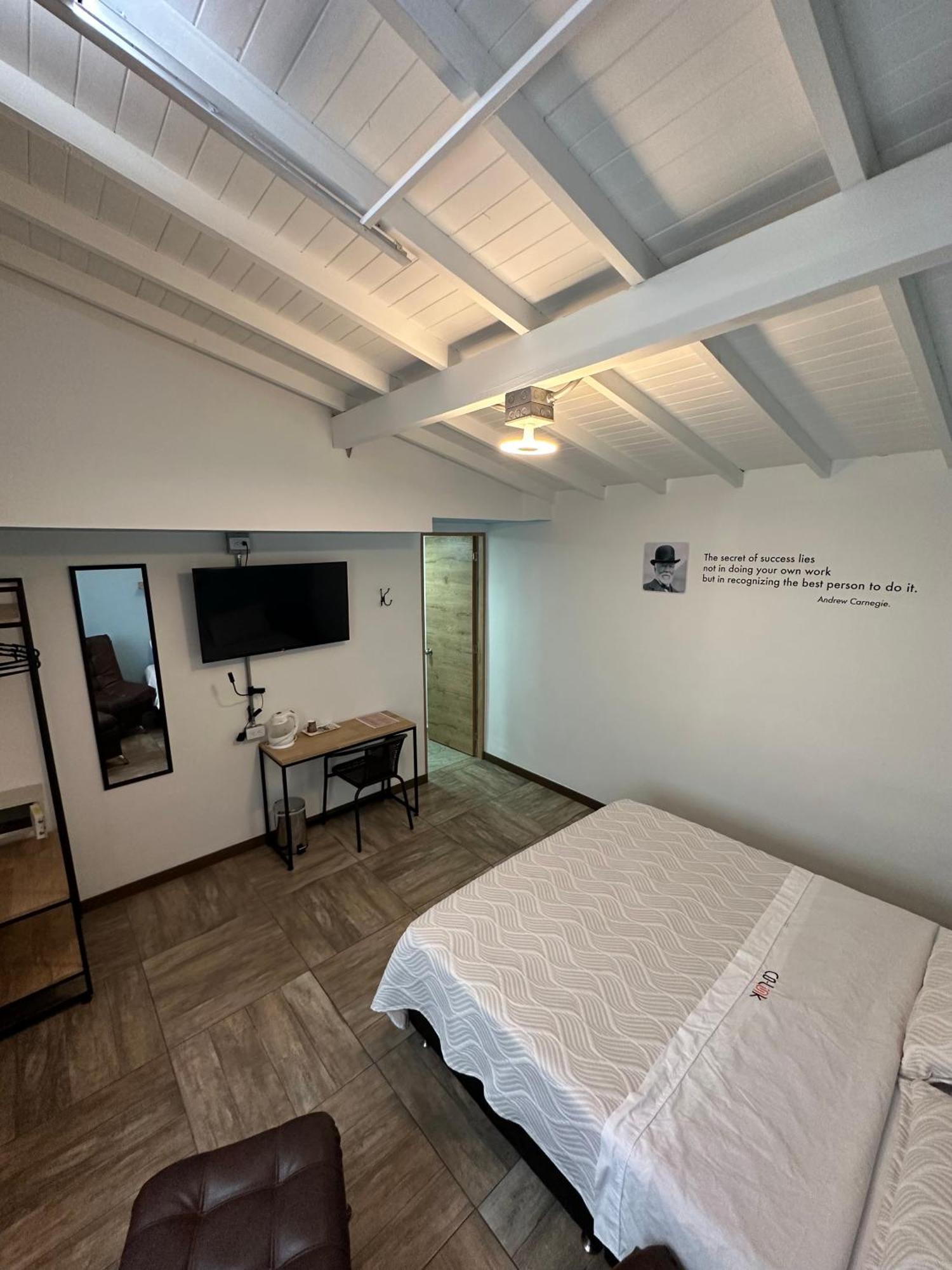 Colinkhouse Hotel Medellín Esterno foto
